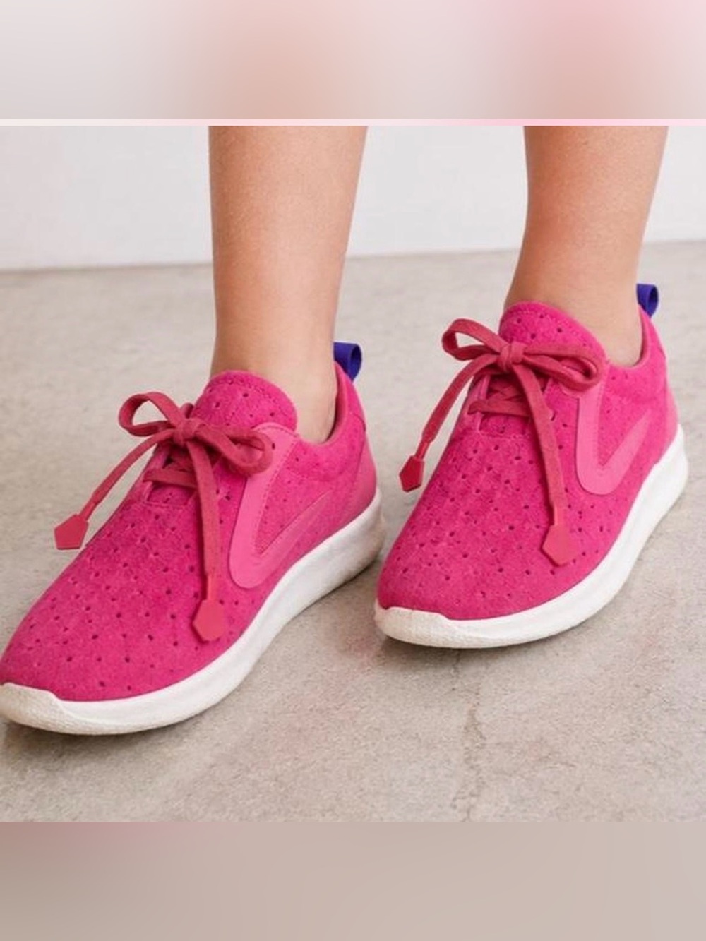 Kids Native Sneakers Shoes Size 2 Pink Comfortable Lightweight Child Tennis Shoe